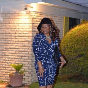 Meet your Posher, Yvette